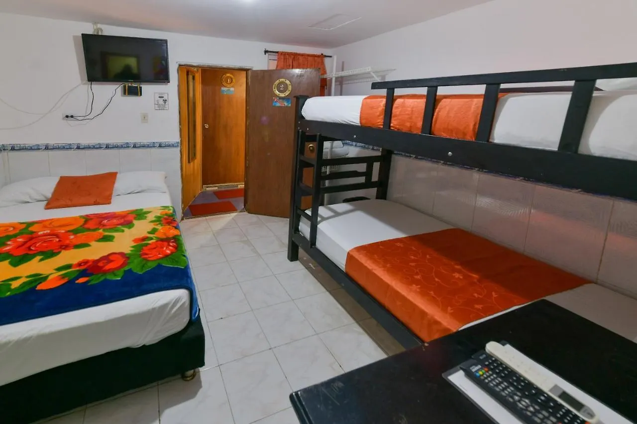 Posada Amaripucci San Andrés 2*,